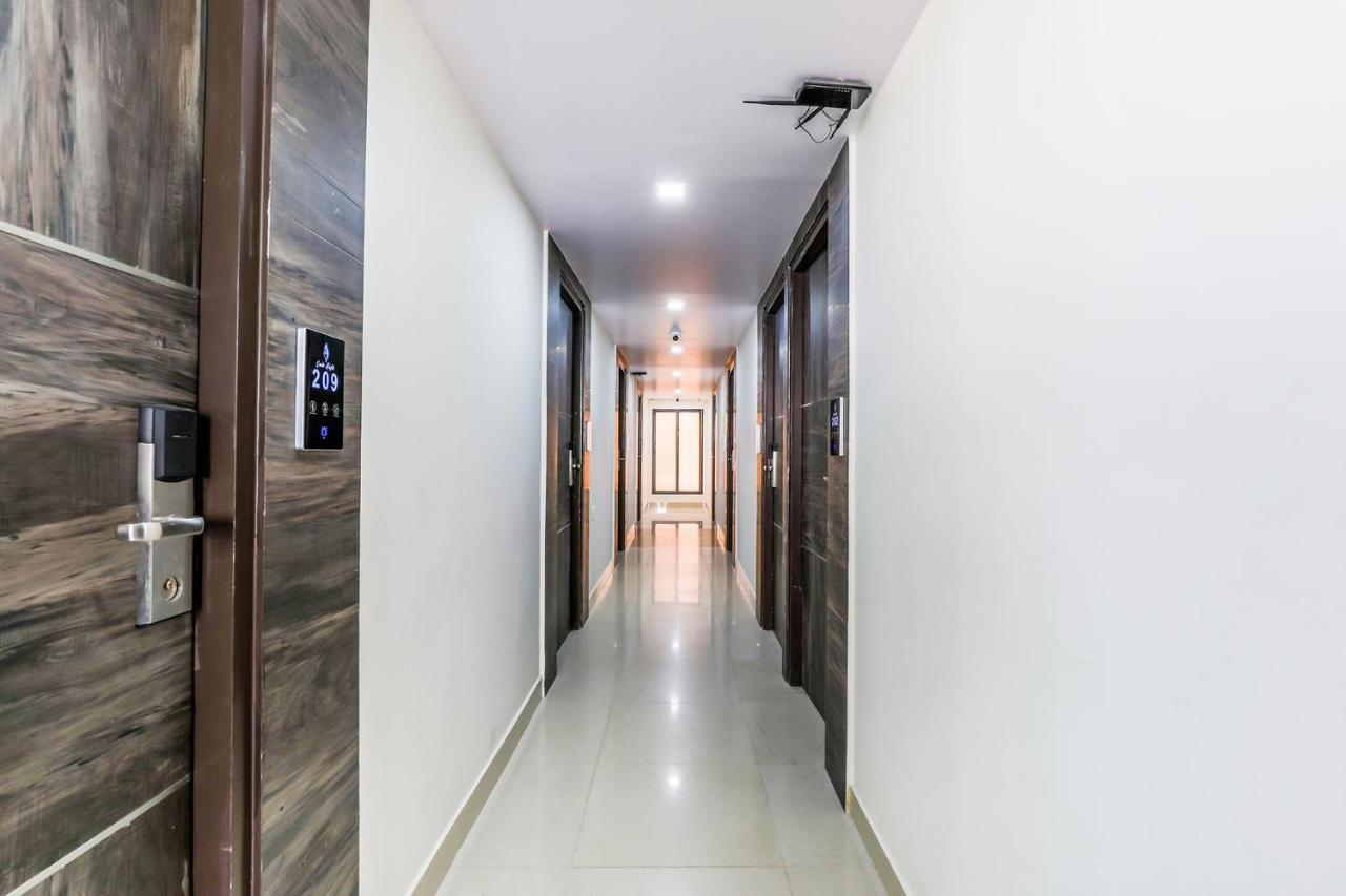 Fabhotel Crown Heights - Nr Koramangala Club Bangalore Bagian luar foto